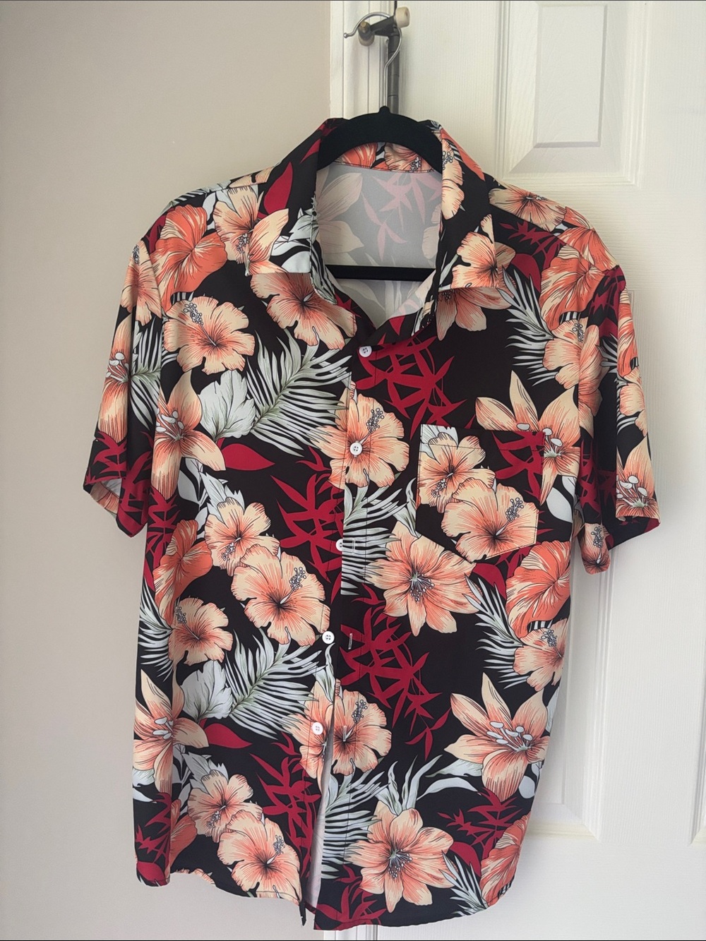 SHEIN Black Short-Sleeve Button-Down Shirt with Peach Floral Print